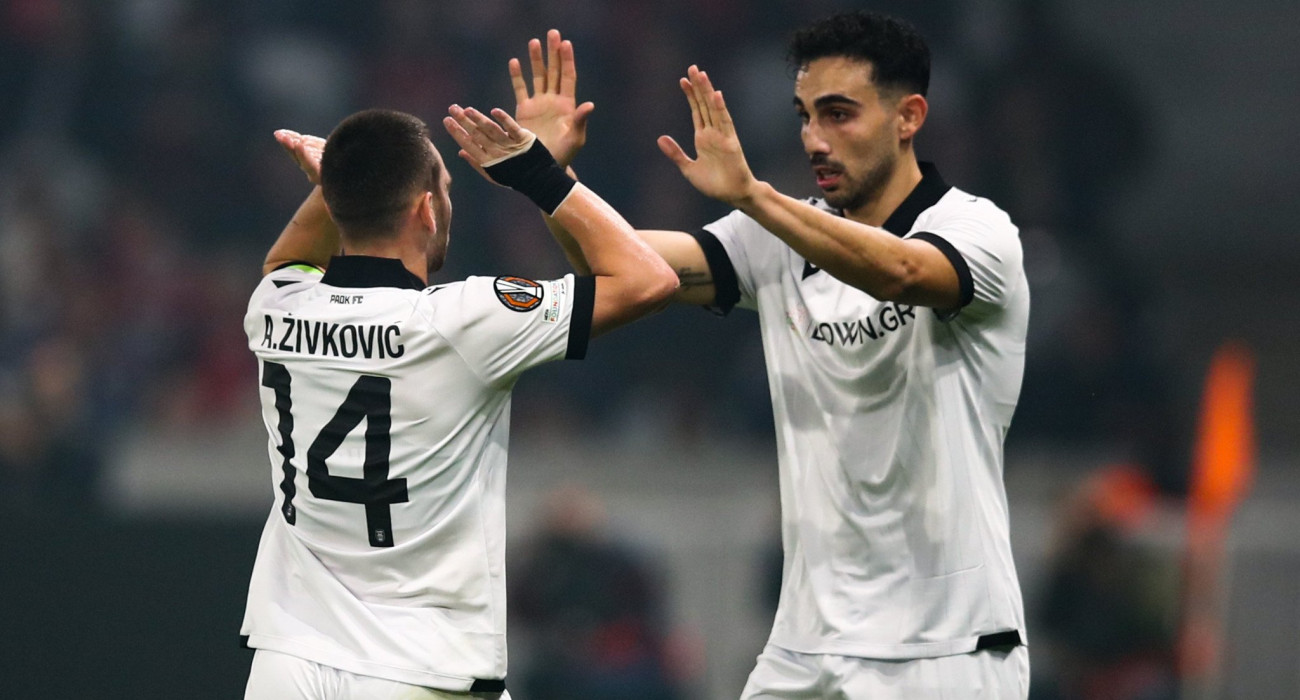 Ζίβκοβιτς και Μιχαηλίδης πανηγυρίζουν το γκολ του ΠΑΟΚ / Πηγή: Eurokinissi