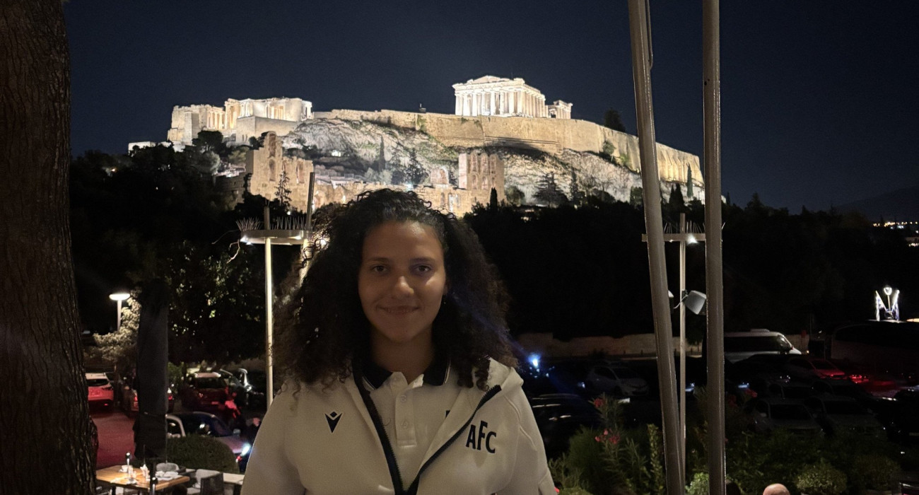 Η Αλεσάντρα Σοάρες στο Zonar's στο δείπνο του Αστέρα Τρίπολης