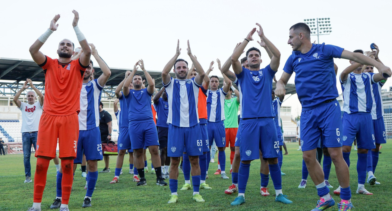 Οι ποδοσφαιριστές του Αιγάλεω πανηγυρίζουν / Πηγή: Intime