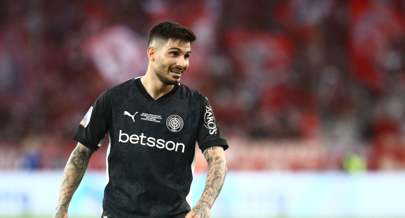 Ο Ταξιάρχης Φούντας με τον ΟΦΗ / Πηγή: Eurokinissi