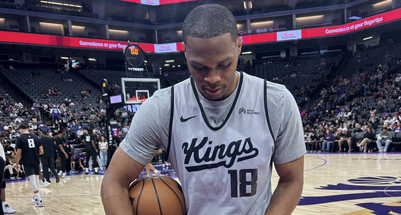 Ο Ουέστμπρουκ επανάφερε στην επιφάνεια το πιο γνωστo meme του όταν ρωτήθηκε για το μέλλον του στο ΝΒΑ (video)