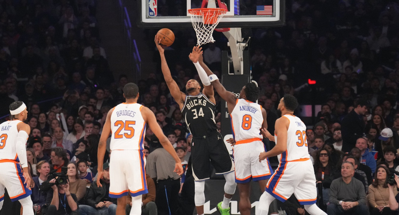 O Γιάννης Αντετοκούνμπο στο Madison κόντρα στους Νικς / Πηγή: Jesse D. Garrabrant/NBAE via Getty Images