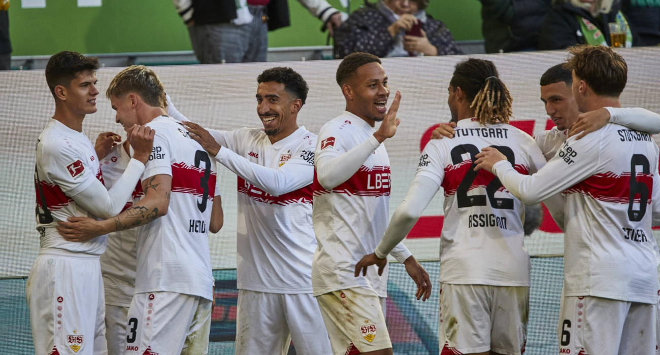 Οι ποδοσφαιριστές της Στουτγκάρδης πανηγυρίζουν / Πηγή: Imago