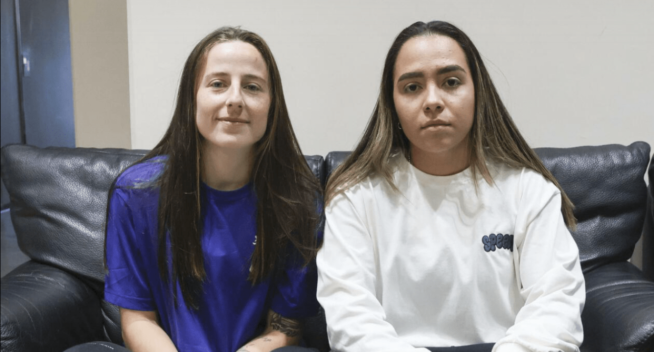 Οι δύο ποδοσφαιρίστριες από την Ιαπωνία / Screenshot