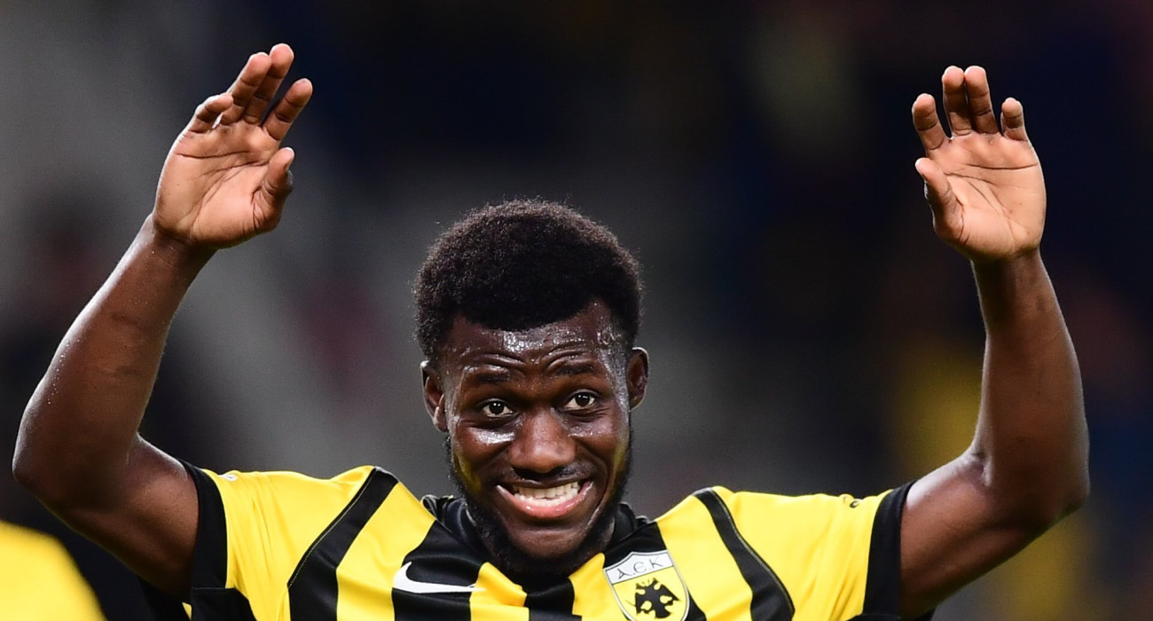 Ο Αμπουμπακαρί Κοϊτά πανηγυρίζει με την ΑΕΚ / Πηγή: Eurokinissi