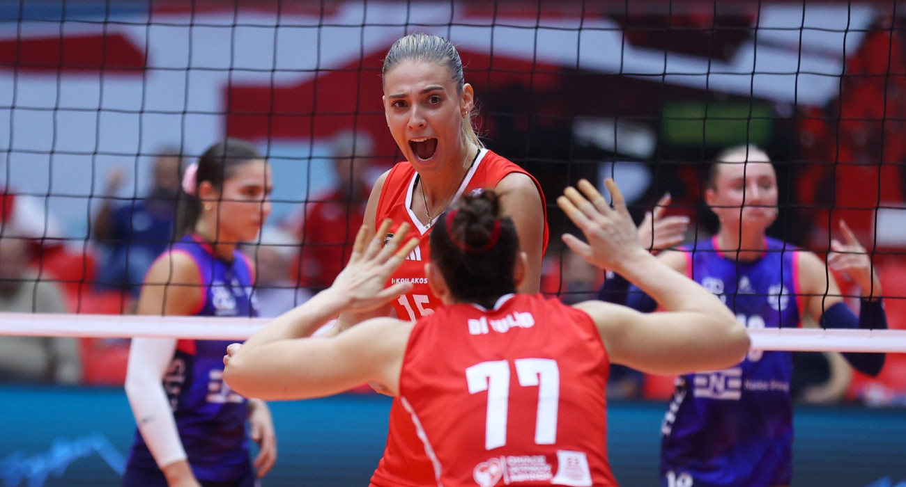 Πανηγυρική φάση από αγώνα του Ολυμπιακού / Πηγή: Intime