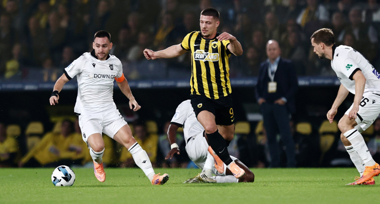 Στιγμιότυπο από την αναμέτρηση ΑΕΚ - ΠΑΟΚ / Πηγή: Intime