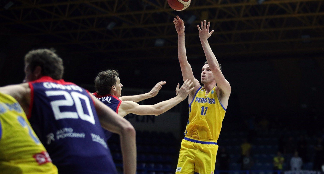 Ο Ράιλι Αμπερκρόμπι - Πηγή: Intime