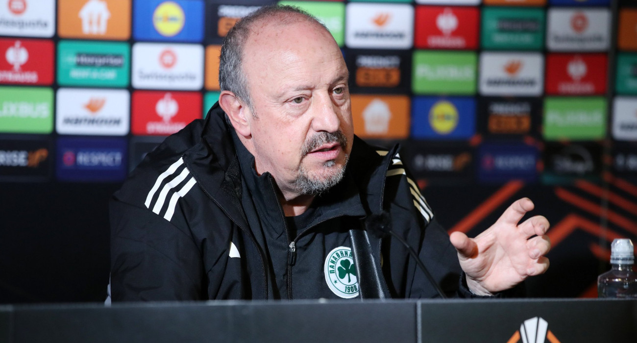 Ο Ράφα Μπενίτεθ στην συνέντευξη Τύπου / Πηγή: InTime