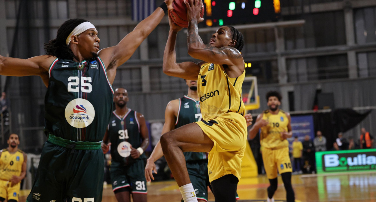 Ο Μπράις Τζόουνς - Πηγ