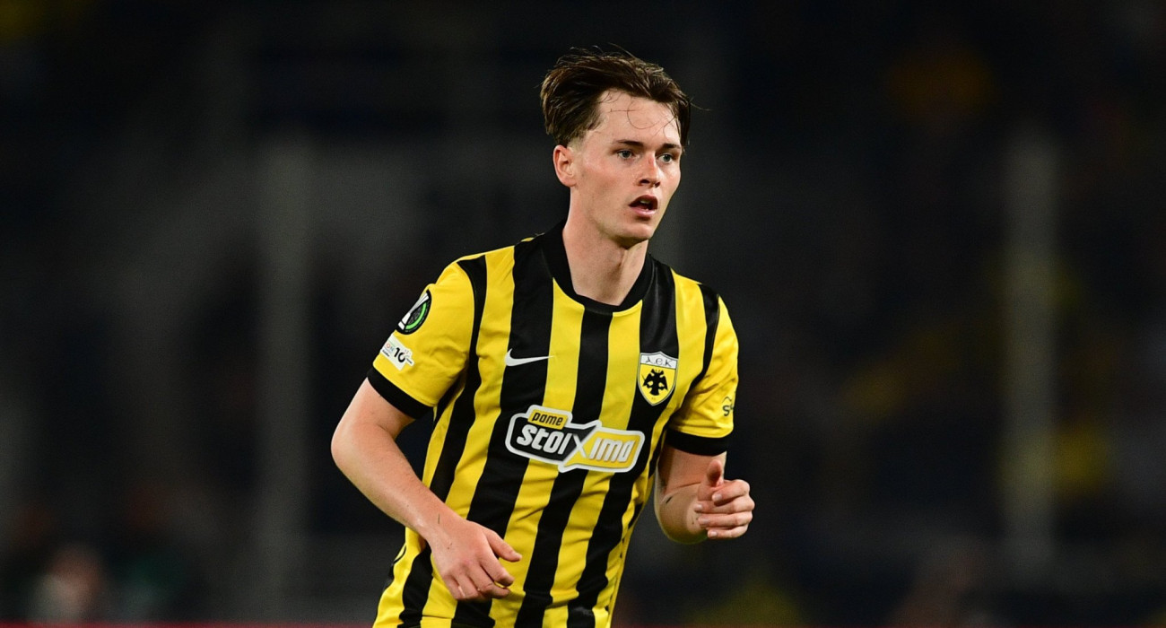 Ο Τζέιμς Πενράις σε αγώνα της ΑΕΚ / Πηγή: Eurokinissi