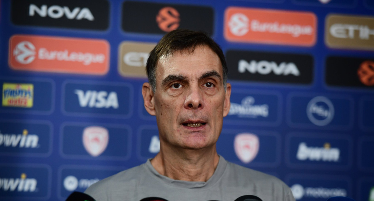 Ο Γιώργος Μπαρτζώκας στη media day του Ολυμπιακού/Πηγή: Eurokinissi