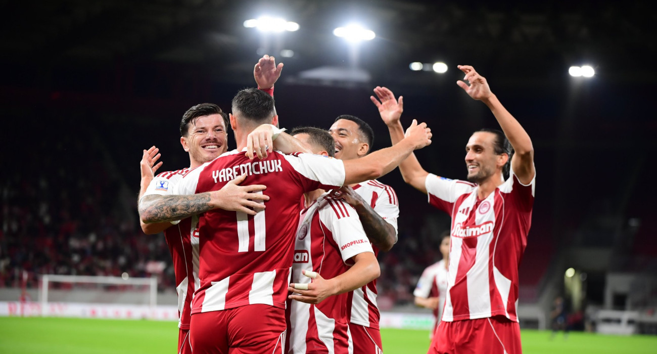 Οι παίκτες του Ολυμπιακού πανηγυρίζουν / Πηγή: Eurokinissi