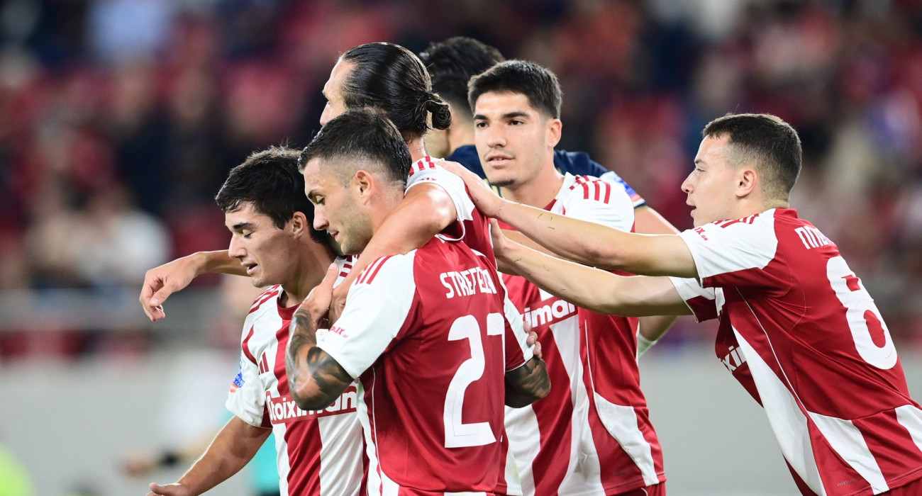 Οι παίκτες του Ολυμπιακού πανηγυρίζουν / Πηγή: Eurokinissi