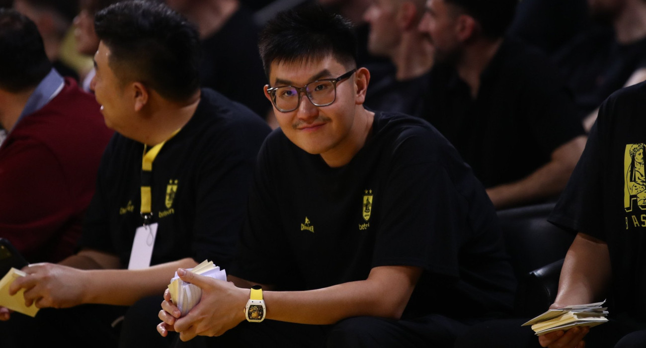 Σιάο σε Ζήση: «Αποφάσισε άμεσα τι χρειάζεται και θα το κάνω»