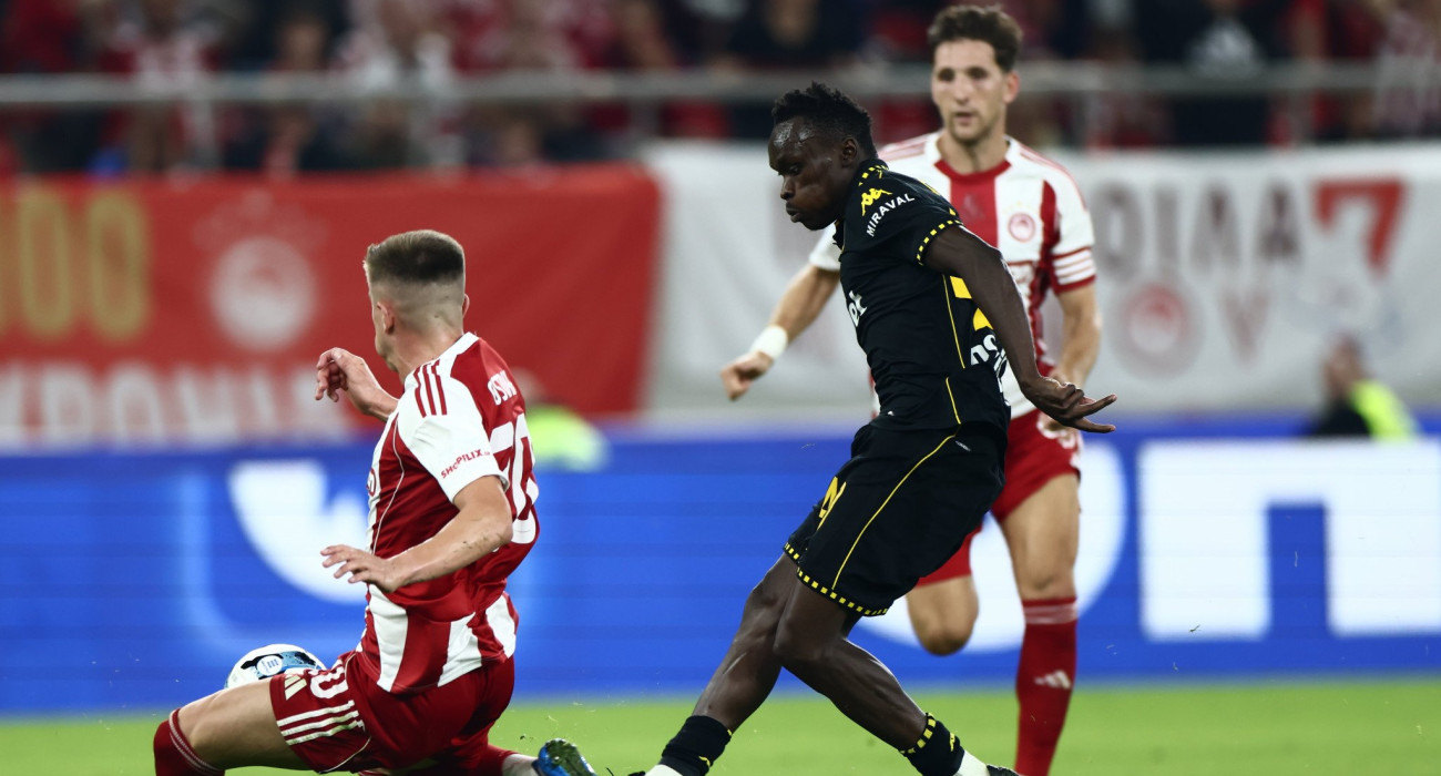 Η χαμένη ευκαιρία του Σίστο στο ματς με τον Ολυμπιακό/Πηγή: Eurokinissi