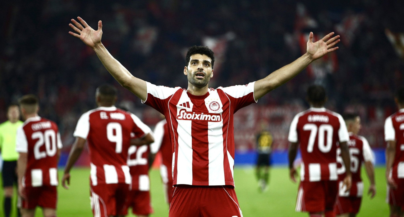 Ο Μέχντι Ταρέμι πανηγυρίζει άλλο ένα γκολ του / Πηγή: Eurokinissi