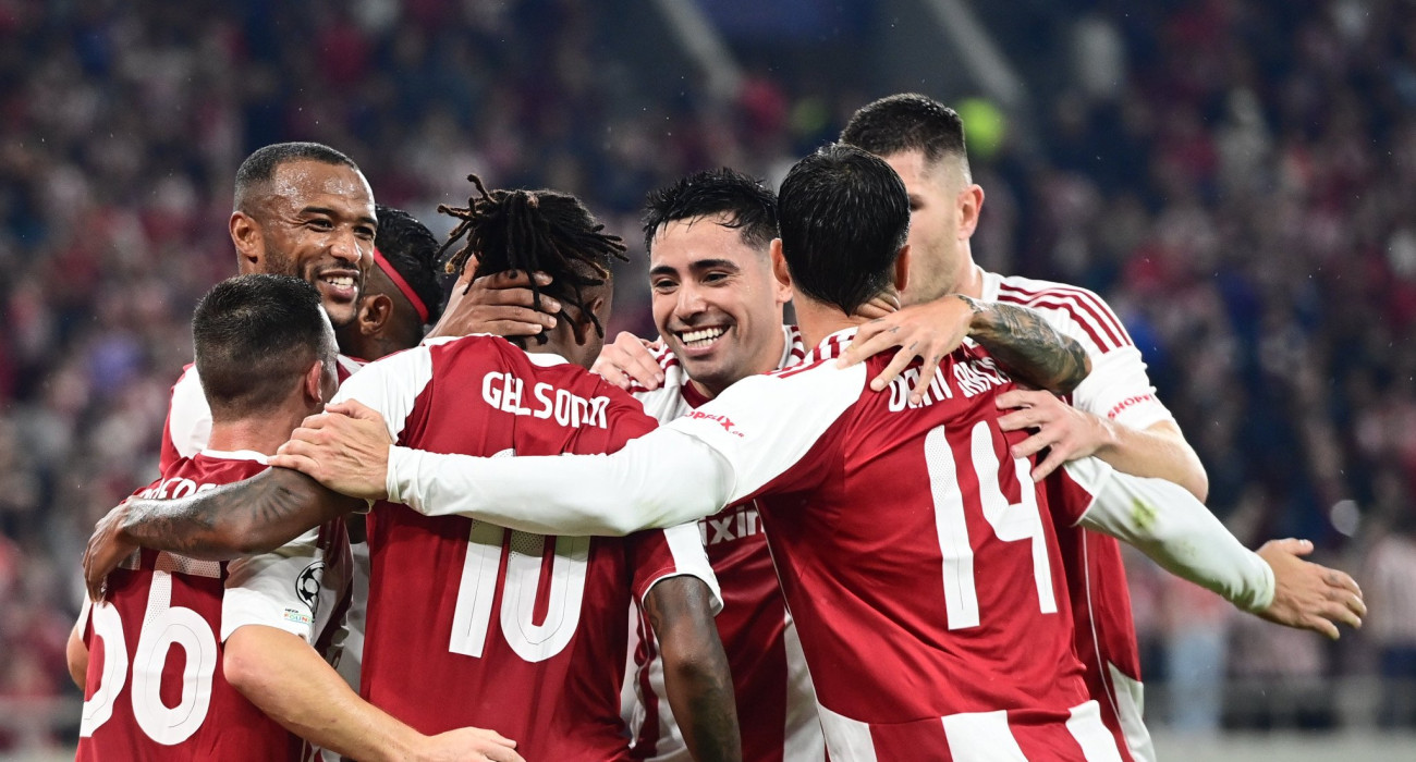 Οι παίκτες του Ολυμπιακού πανηγυρίζουν / Πηγή: Eurokinissi