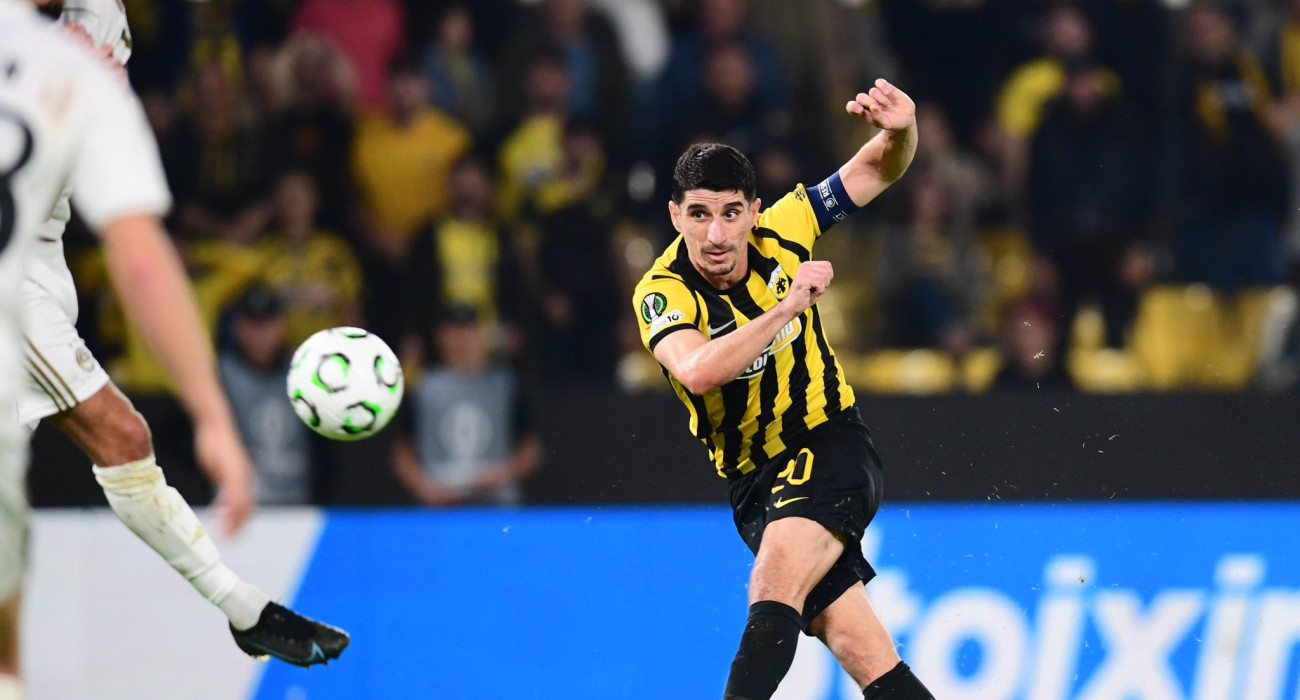 Ο Πέτρος Μάνταλος στο ΑΕΚ-Αμπερντίν / Πηγή: Eurokinissi