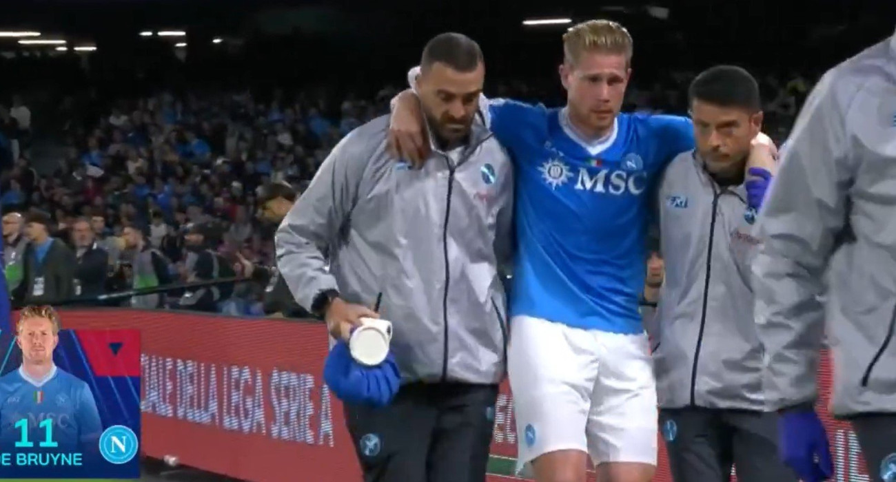 Ο Κέβιν Ντε Μπρόινε αποχωρεί τραυματίας / Screenshot