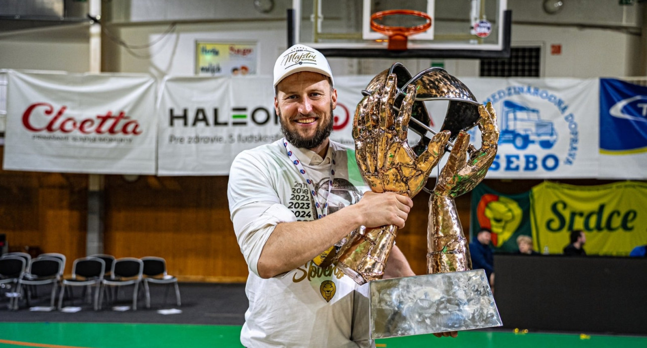 Ο προπονητής της Λεβίτσε, Μίχαλ Μάντζιν - Πηγή: Patrioti Levice