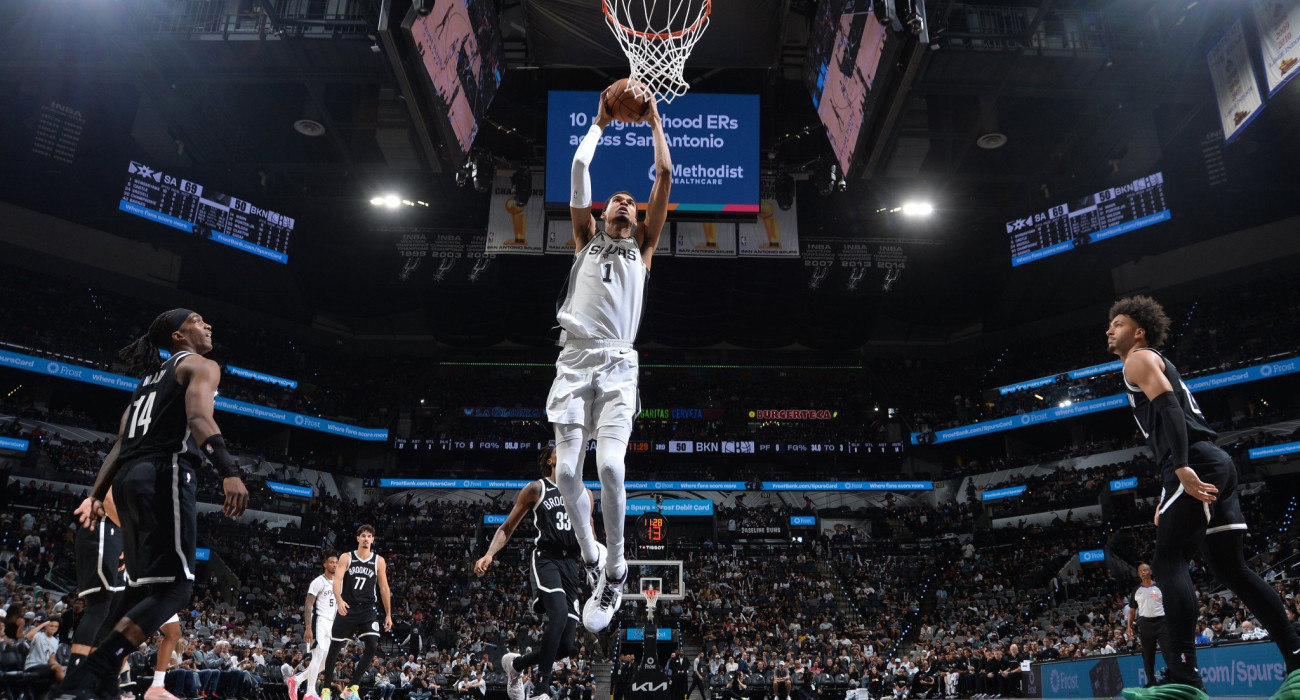 Ο Βικτόρ Γουεμπανιαμά / Πηγή: Michael Gonzales / NBAE via Getty Images
