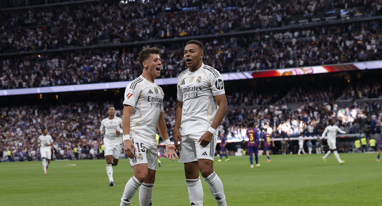 Γκιουλέρ και Εμπαπέ πανηγυρίζουν / Πηγή: Imago