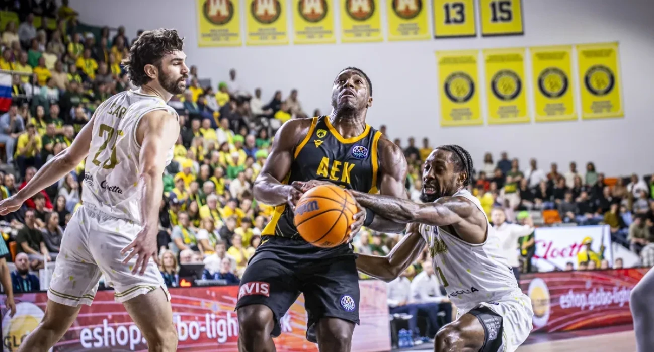 Έμεινε... όρθια στο θρίλερ και έφυγε με «διπλό» από τη Σλοβακία η ΑΕΚ
