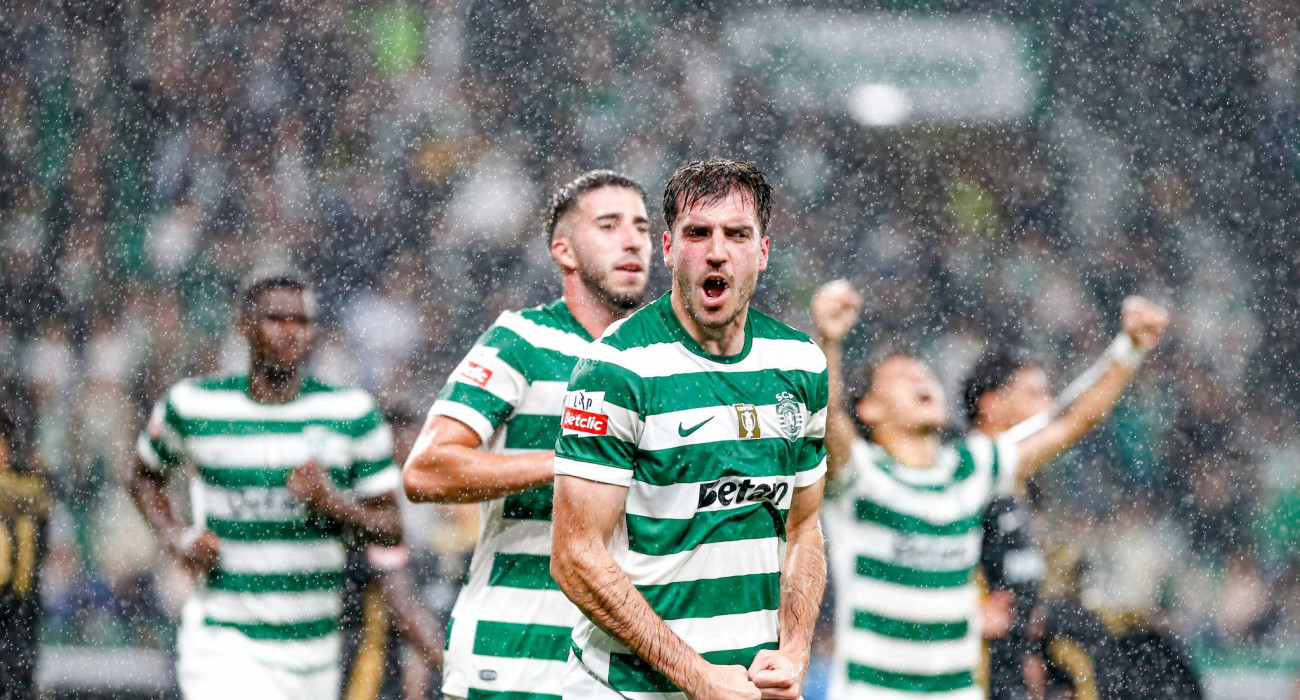 Ο Φώτης Ιωαννίδης πανηγυρίζει για την Σπόρτινγκ Λισαβόνας / Πηγή: Imago