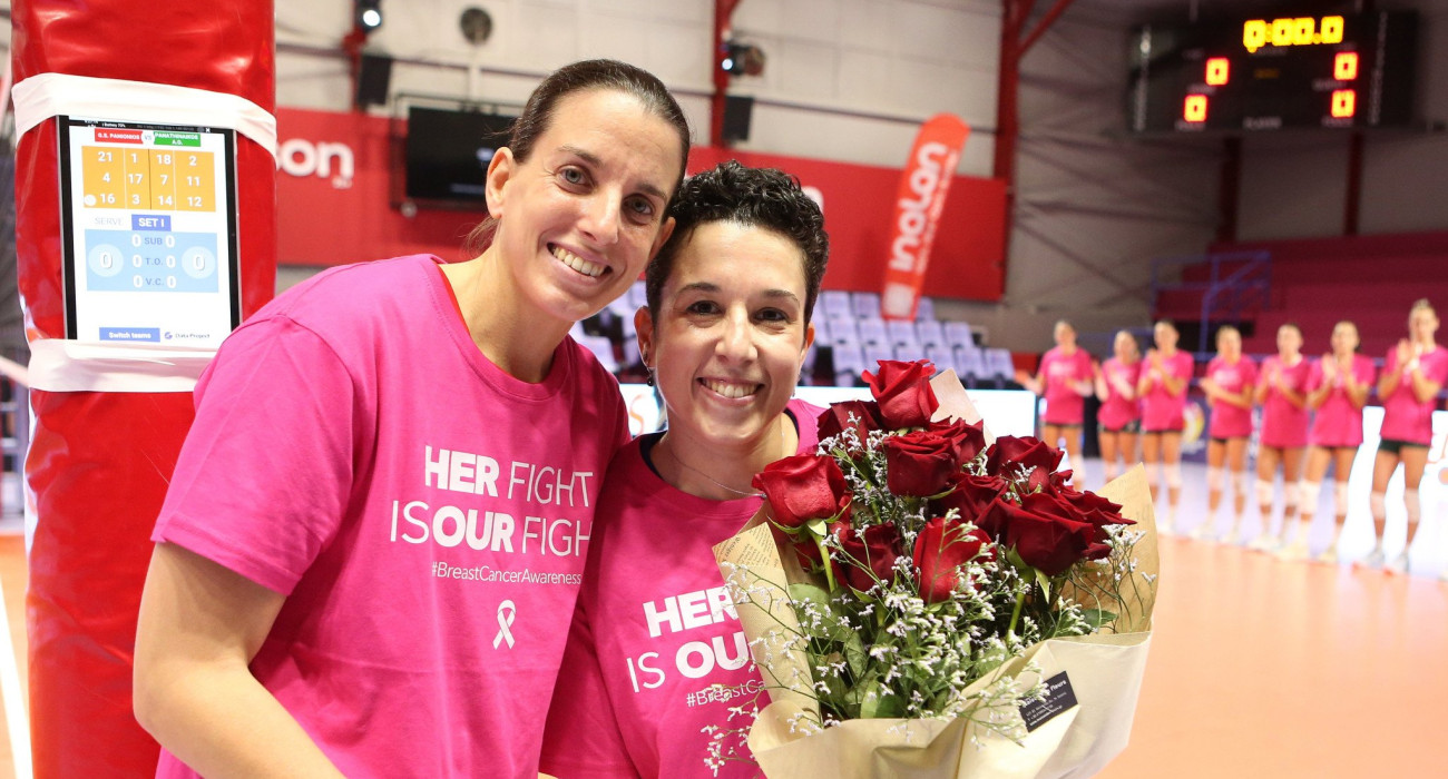 Η Ιωάννα Καρέλια με την Πέννυ Ρόγκα / Πηγή: Intime