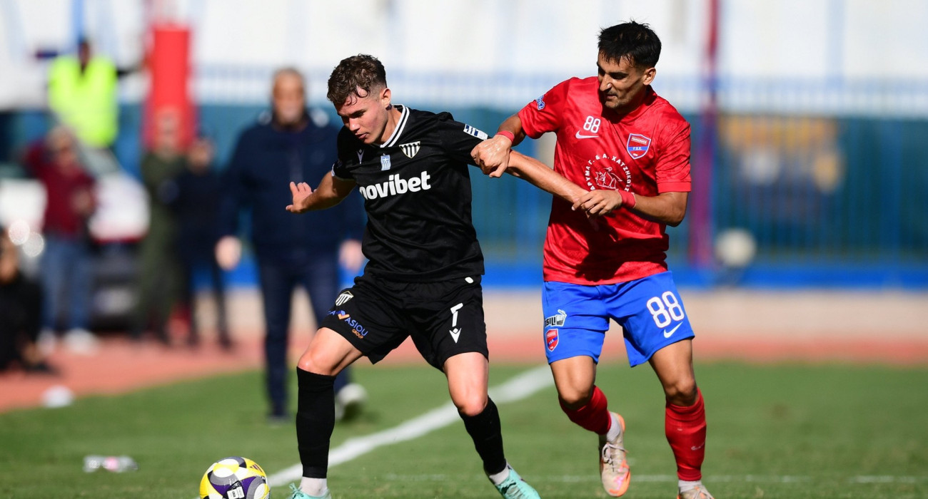 Φάση από το Πανιώνιος-Καλαμάτα για τη Super League 2 / Πηγή: Eurokinissi