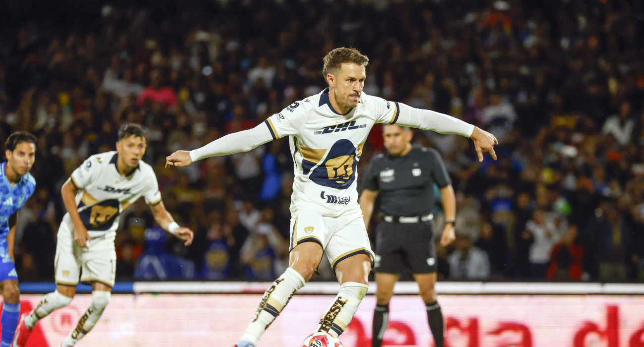 Ο Άαρον Ράμσεϊ με τη φανέλα της Πούμας / Πηγή: Imago