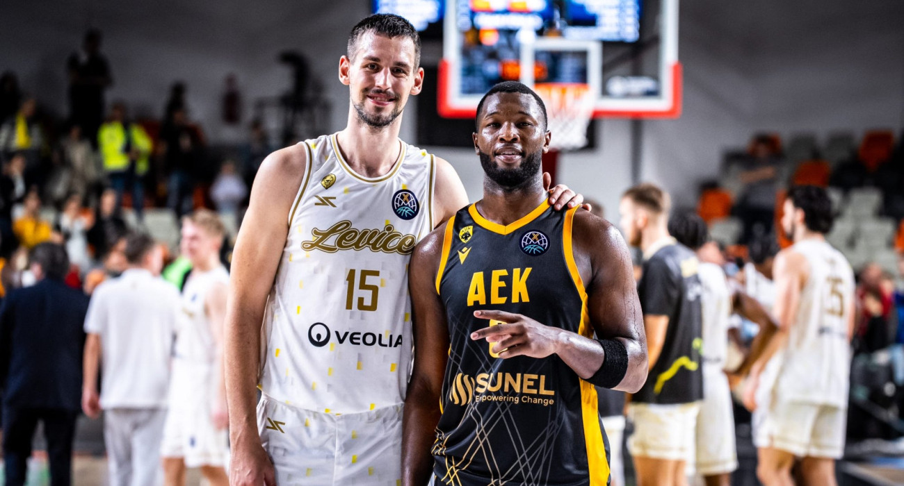 Μπόρις Μπογιανόφσκι και ΡαϊΚουάν Γκρέι - Πηγή: FIBA