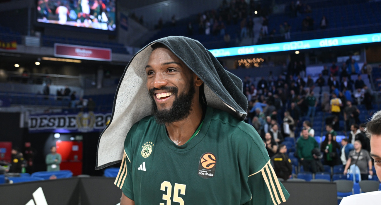 Ο Κένεθ Φαρίντ μετά τη νίκη του Παναθηναϊκού στη Μαδρίτη, Πηγή: Vaggelis Stolis