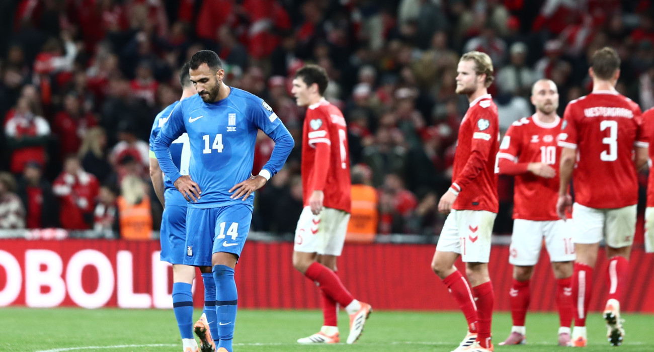 Ο Βαγγέλης Παυλίδης μετά το παιχνίδι της Εθνικής Ελλάδας με την Δανία / Πηγή: Intime