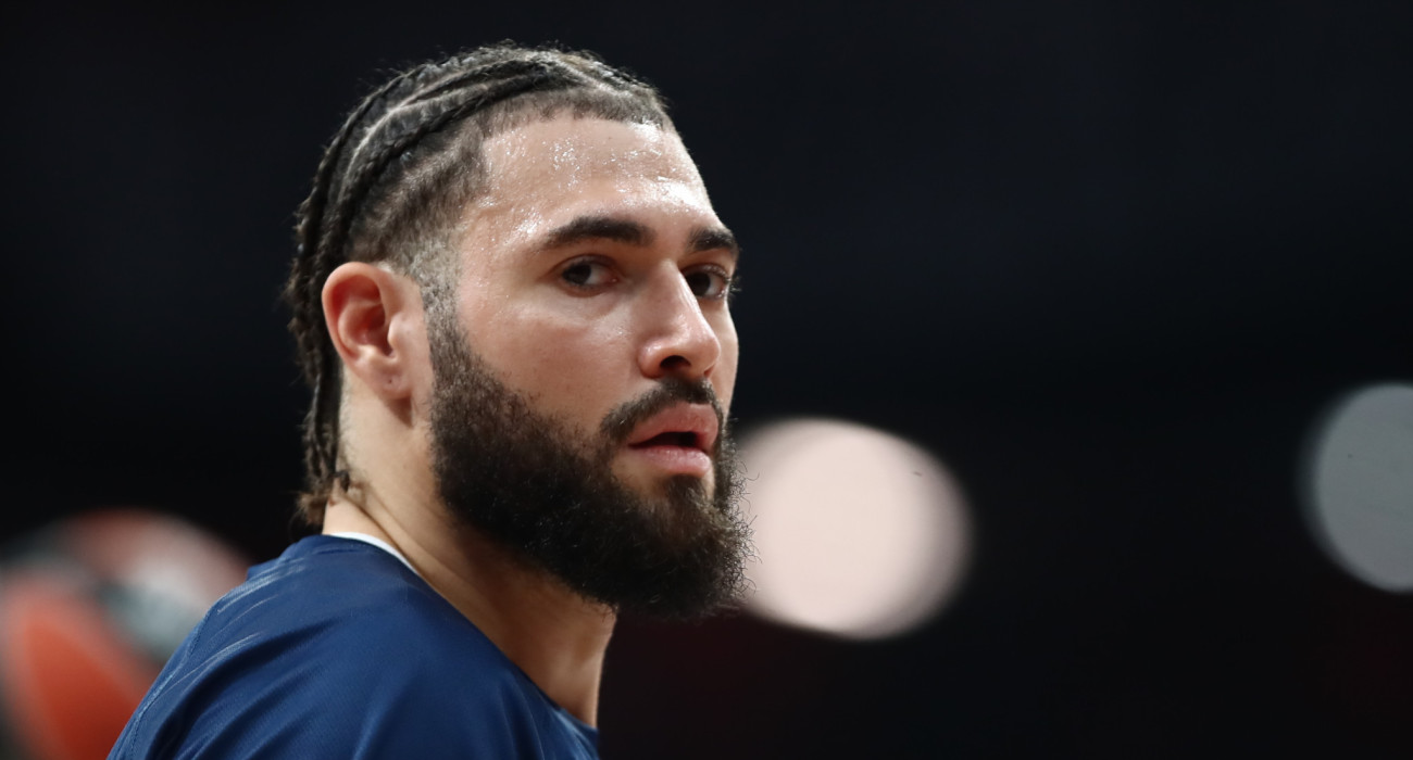 O Κορντινιέ με την Εφές διέλυσε την Μπάγερν και αναδείχθηκε MVP της 11ης αγωνιστικής της Euroleague