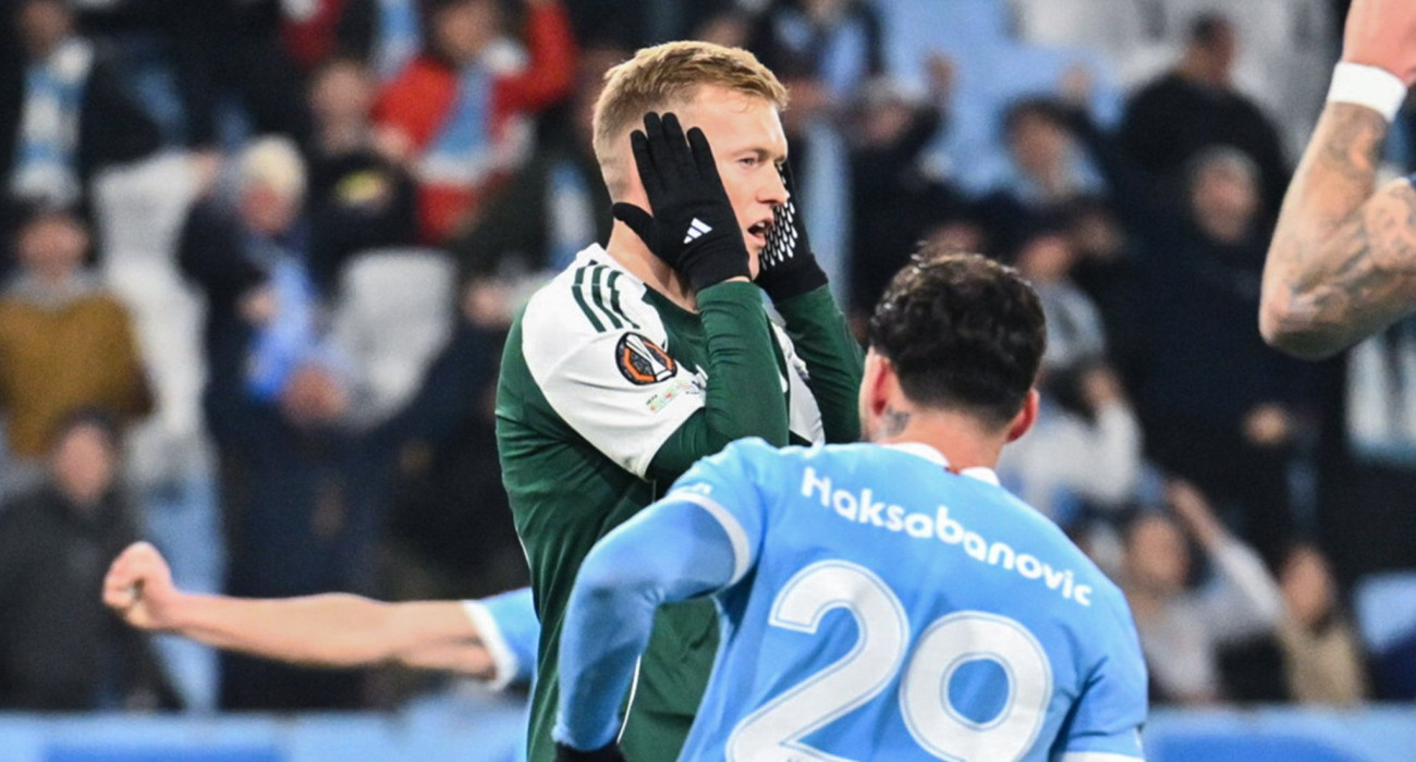 Ο Κάρολ Σφιντέρσκι μετά το χαμένο πέναλτι / Πηγή: InTime