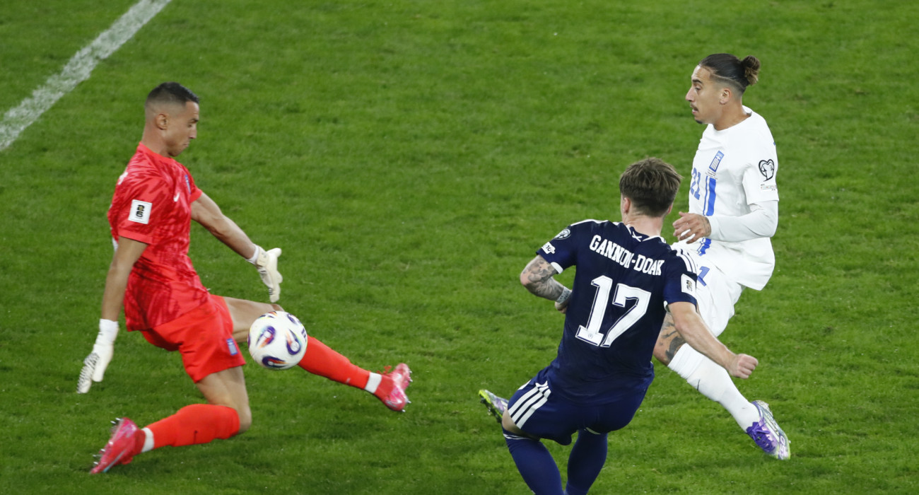 Η μεγάλη απόκρουση του Βλαχοδήμου στο τετ α τετ με τον Ντόακ / Πηγή: Eurokinissi