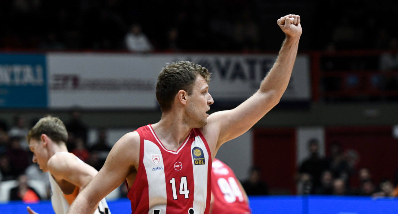 Ο Σάσα Βεζένκοβ - Πηγή: Eurokinissi