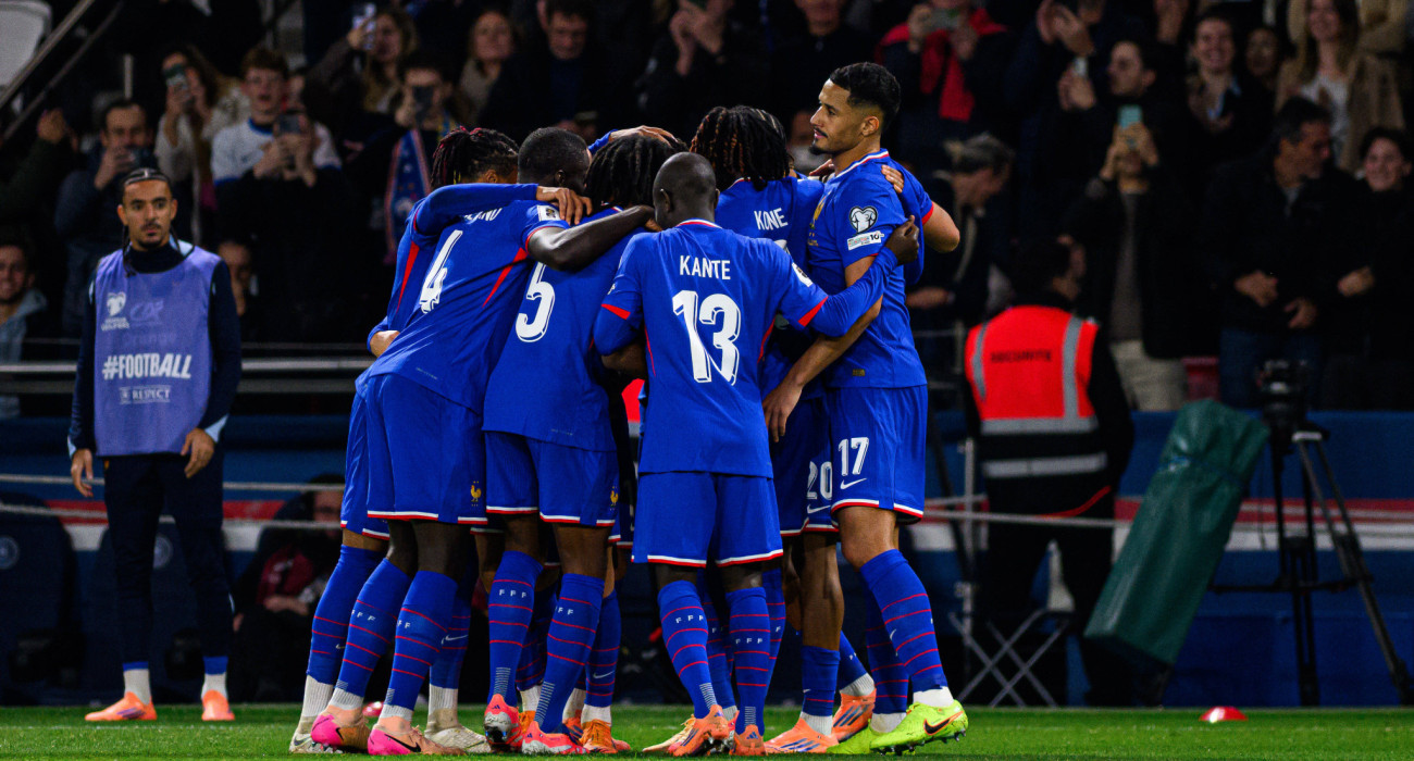 Οι ποδοσφαιριστές της Γαλλίας πανηγυρίζουν / Πηγή: Imago