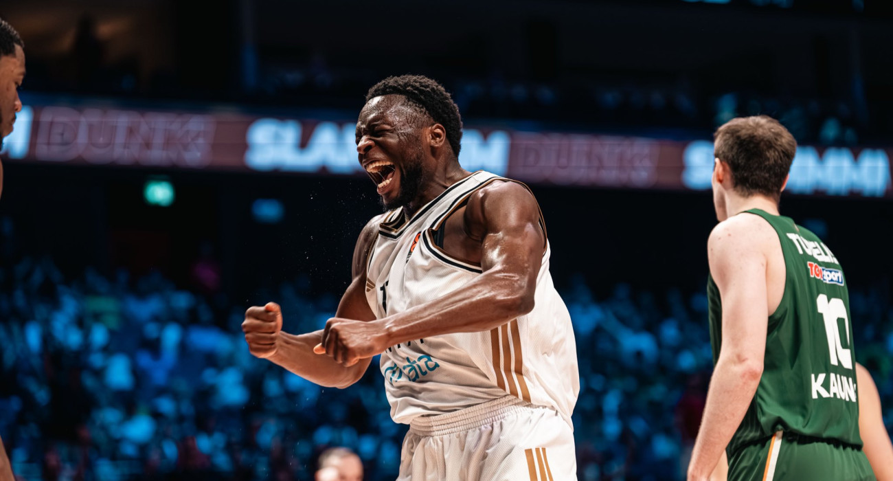 Ο Μφιόντου Καμπενγκέλε - Πηγή: Dubai BC