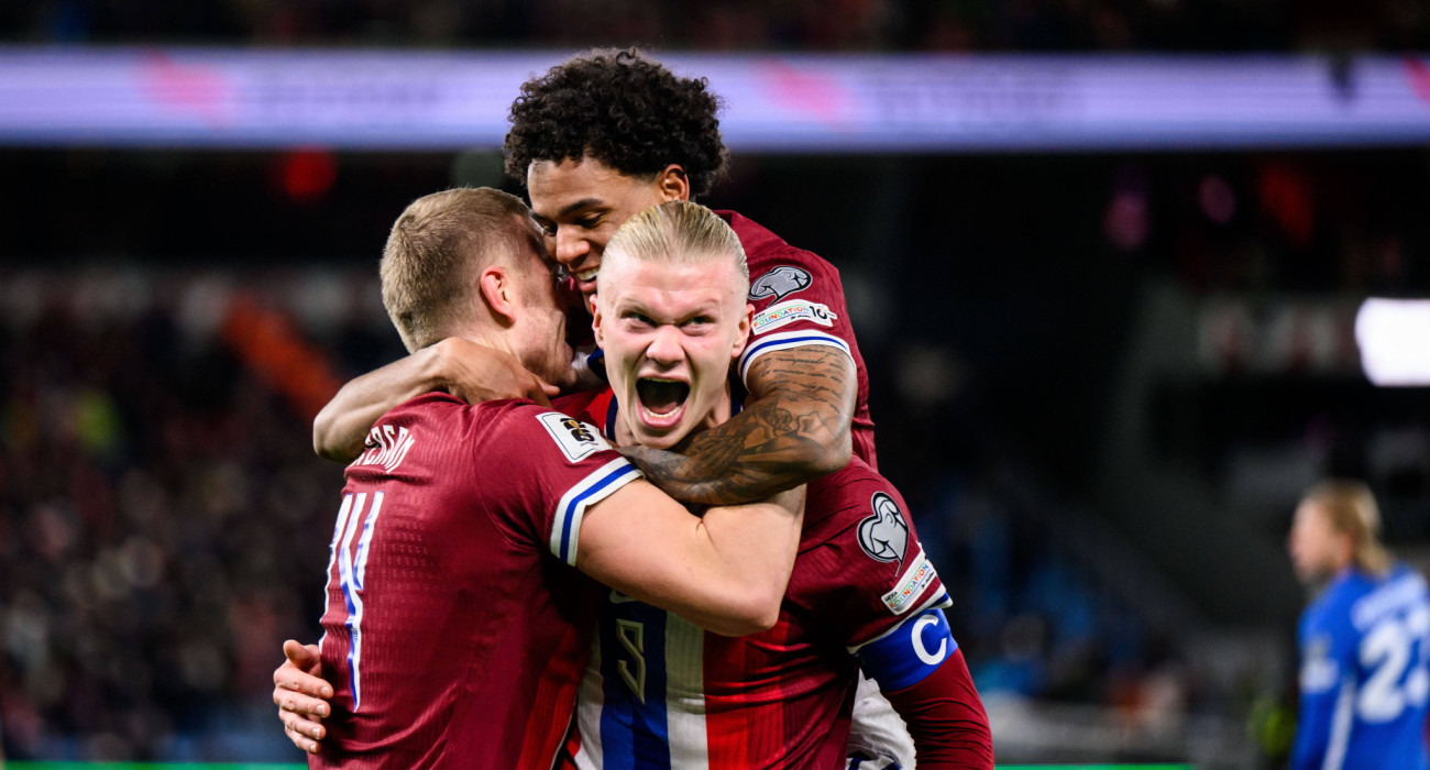 Ο Έρλινγκ Χάαλαντ και οι συμπαίκτες του στη Νορβηγία πανηγυρίζουν / Πηγή: Imago