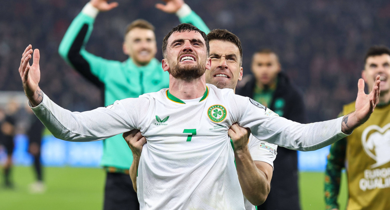 Ο Τρόι Πάροτ πανηγυρίζει με την Ιρλανδία / Πηγή: Imago