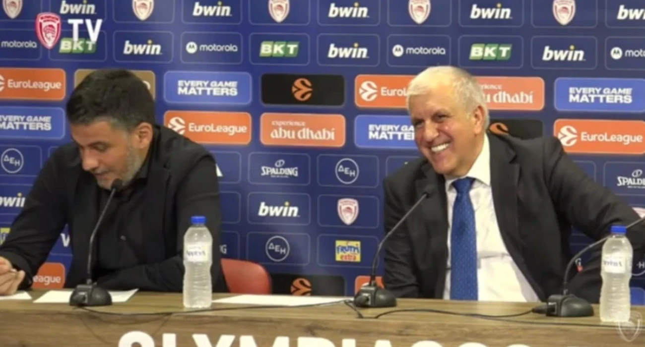 Ο Ζέλικο Ομπράντοβιτς κατά τη διάρκεια της συνέντευξης τύπου στο ΣΕΦ/printscreen