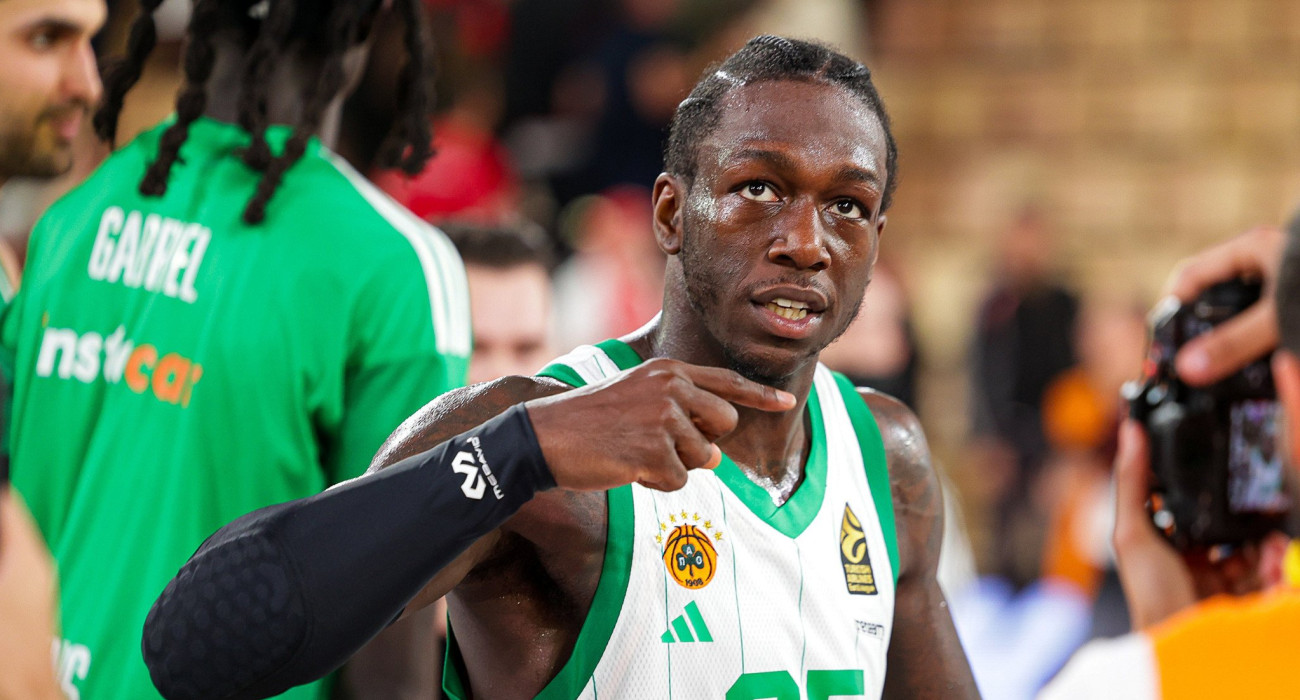 «Έκρυψε» τη μπάλα στο Μόντε Κάρλο ο Κέντρικ Ναν (vid)