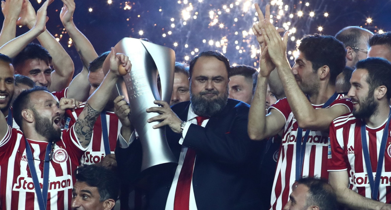 Ολυμπιακός πρωταθλητής της σεζόν 2021/22 Πηγή: Eurokinissi