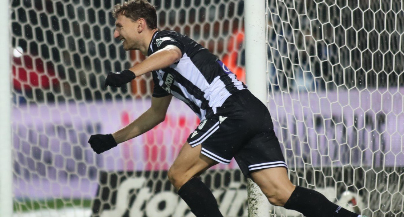 Με Πέλκα και Τσάλοφ η ενδεκάδα του ΠΑΟΚ με τον Ολυμπιακό