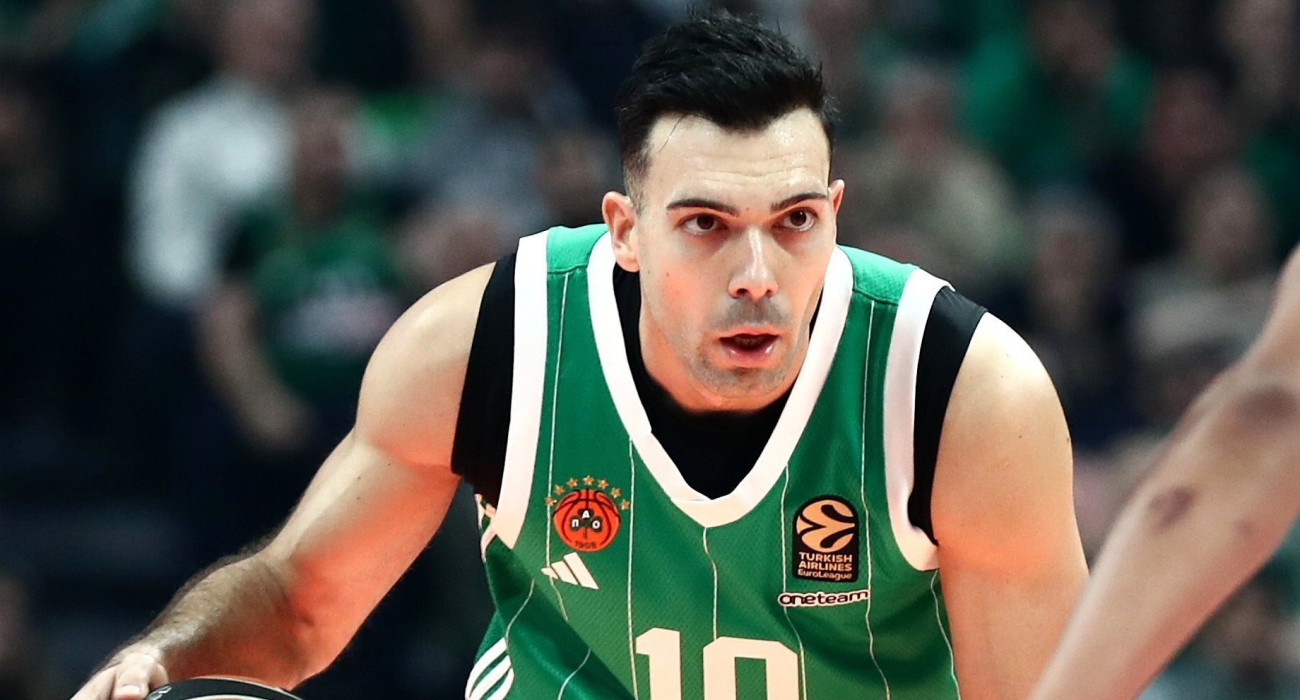 Ο Κώστας Σλούκας / Πηγή: Intime