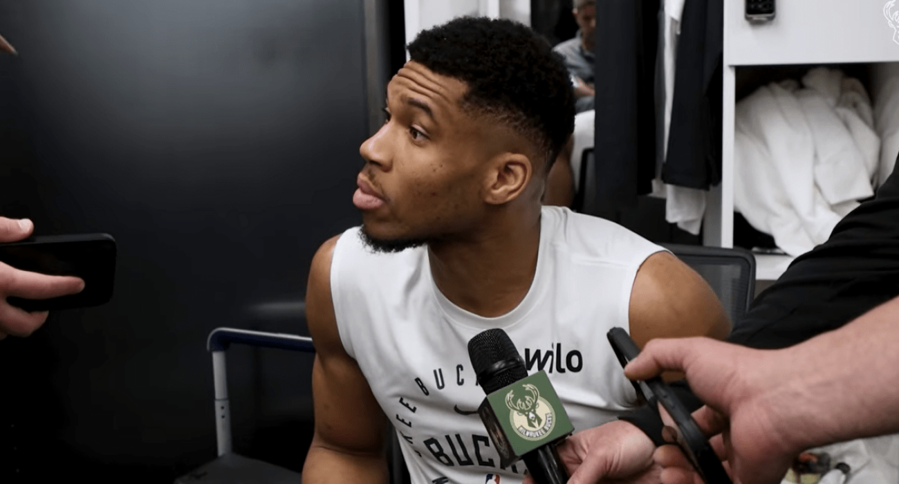 Αντετοκούνμπο: «Δεν θα γίνεις Τζόρνταν επειδή παίζεις playoffs»