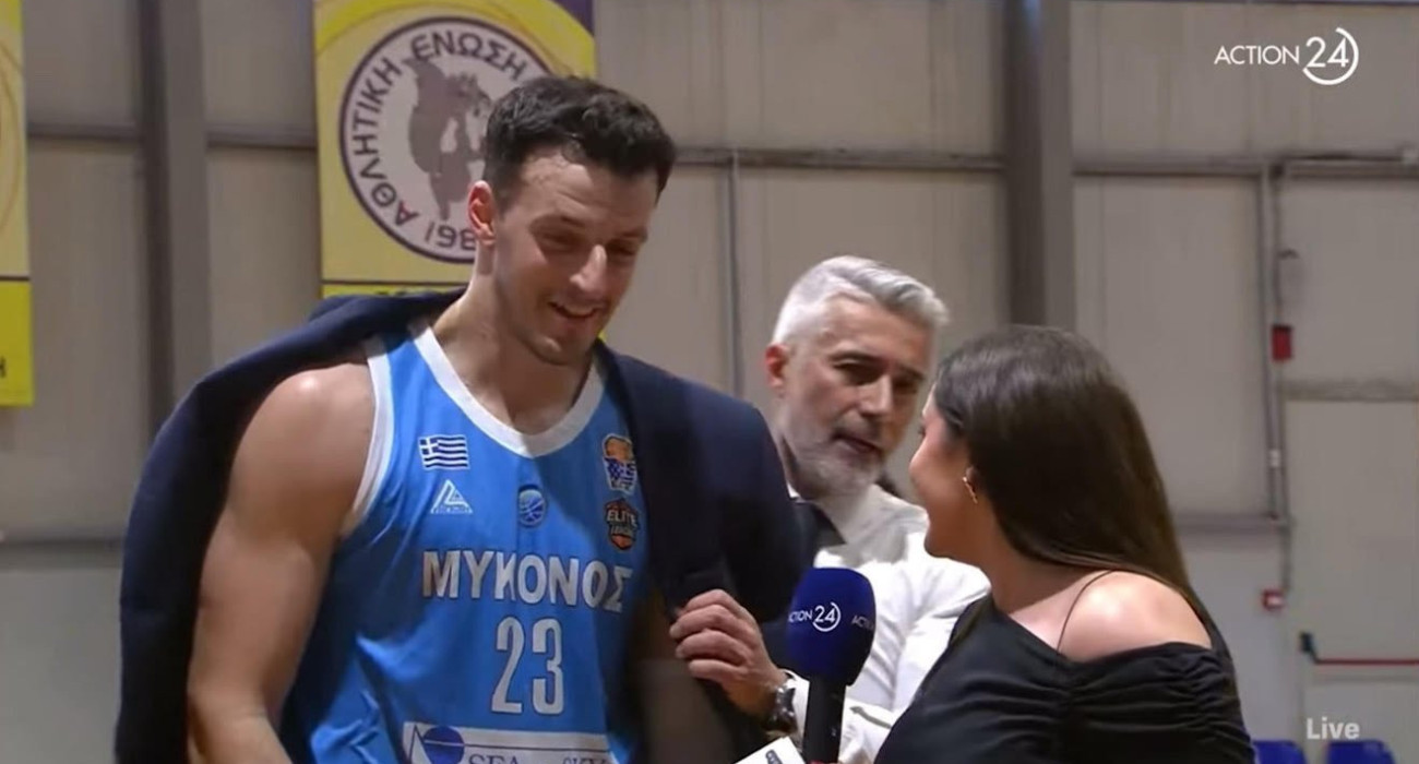 Τρομερή στιγμή: Ο Ζιάγκος φόρεσε το σακάκι του στον Κανονίδη: «Κάνει πολλές φορές τον προπονητή!» (pic)